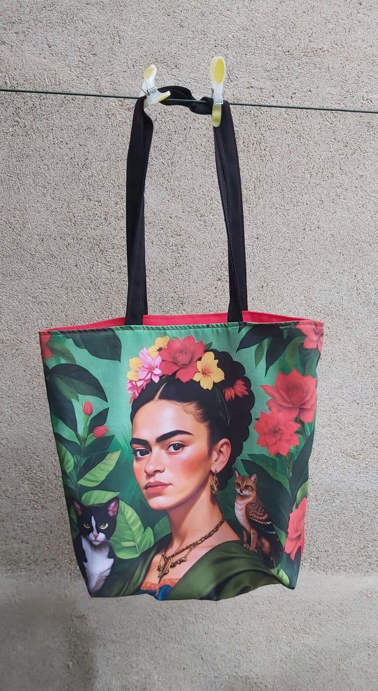 SAC FRIDA KAHLO « chat »